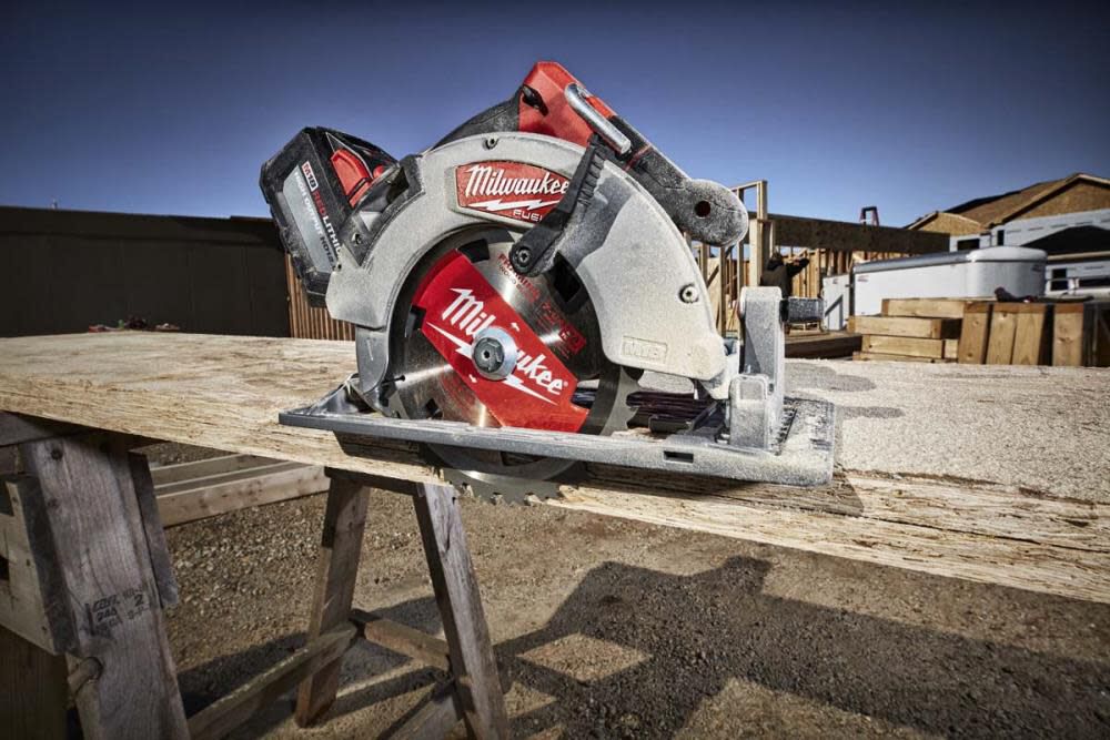 SAW-MILWAUKEE-USA M18 FUEL™ 184mm Circular Saw (Bare tool)
