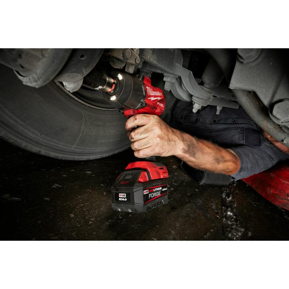 DRL-MILWAUKEE-USA M18 FUEL™ 1/2" High Torque Impact Wrench w/ Friction Ring (Bare tool)