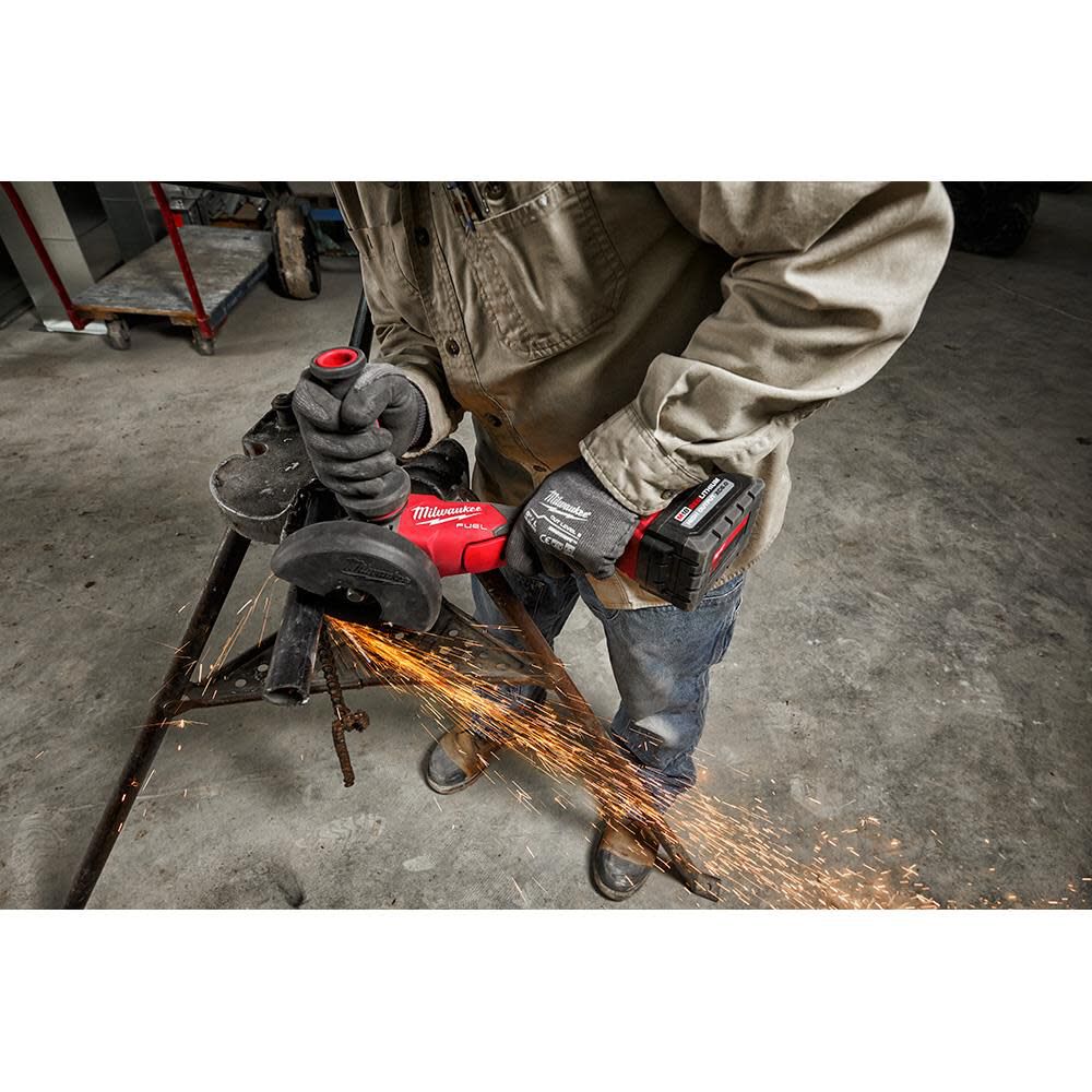TSD-MILWAUKEE-USA M18 FUEL™ 4-1/2" / 5" Braking Grinder w/ ONE-KEY™ Paddle Switch (Bare tool)