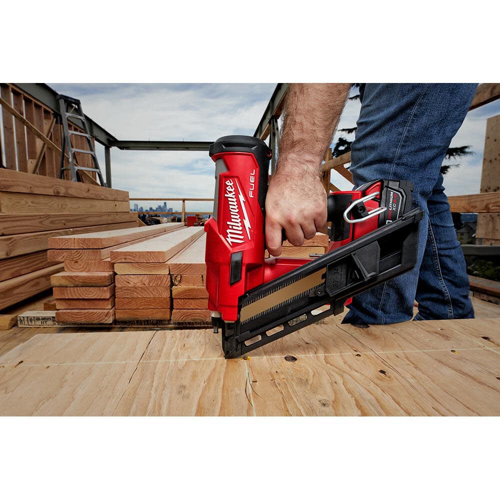 OTE-MILWAUKEE-USA M18 FUEL™ 30 Degree Framing Nailer (Bare tool)