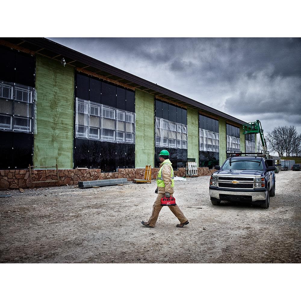 OTE-MILWAUKEE-USA M18™/M12™ Rapid Charge Station