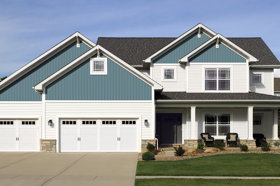 VINYL-9016-CN Хуванцар сайдинг Board & batten (177x3030x1.2мм) 0.53м2