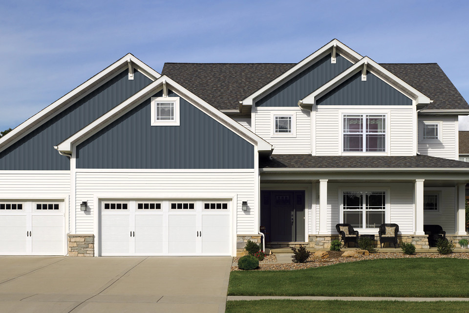 VINYL-9013-CN Хуванцар сайдинг Board & batten (177x3030x1.2мм) 0.53м2