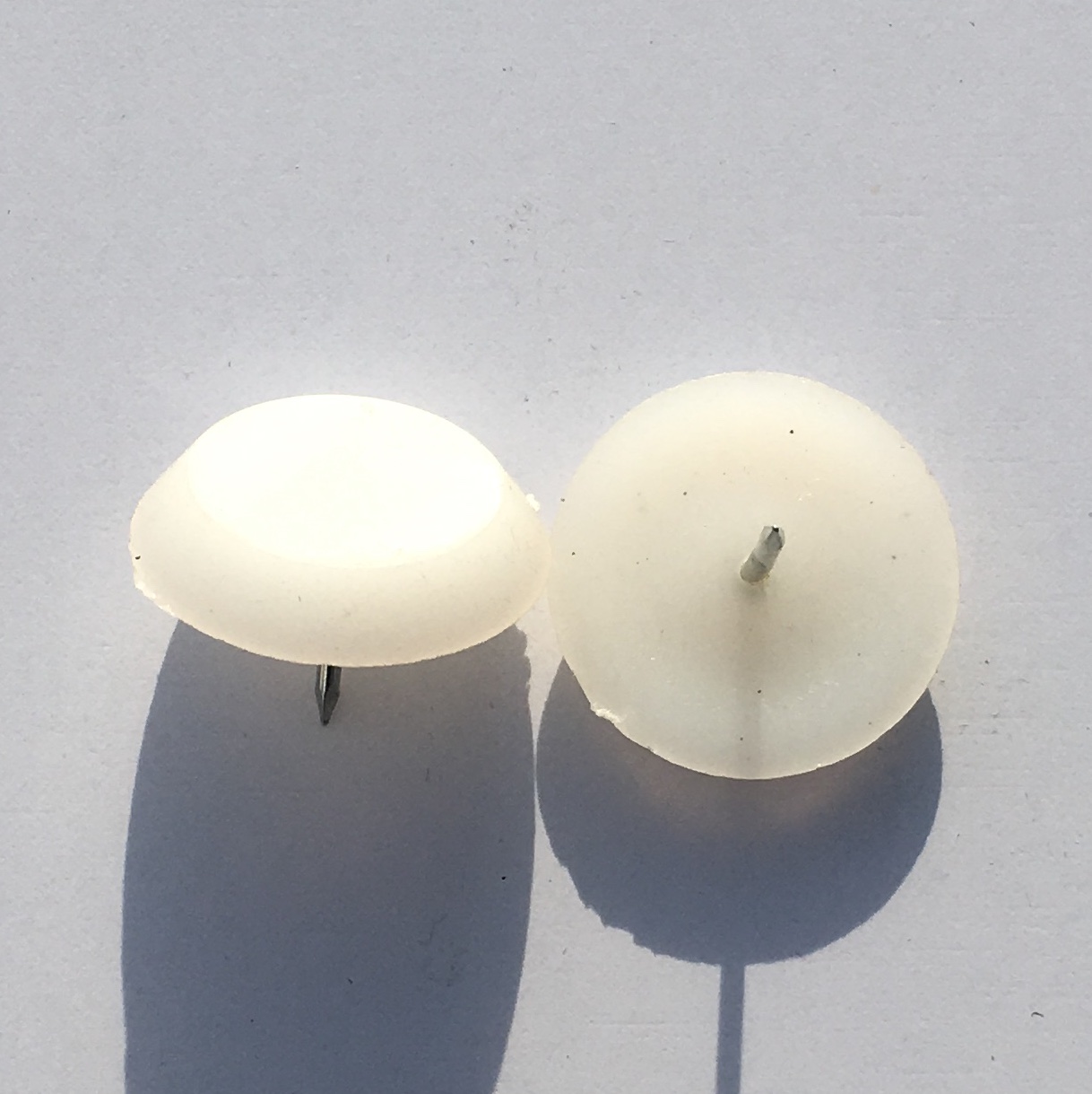 HUS-TSAGAAN-ZZ ф30 хадаастай пивор хөл